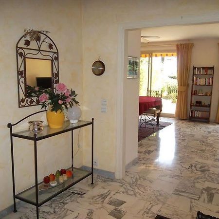 Riviera Vip Forville-Stanislas Cannes Extérieur photo