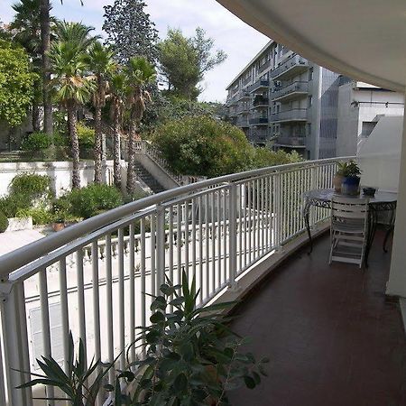 Riviera Vip Forville-Stanislas Cannes Extérieur photo