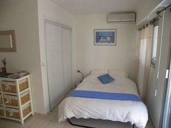 Riviera Vip Forville-Stanislas Cannes Extérieur photo