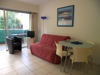 Riviera Vip Forville-Stanislas Cannes Extérieur photo