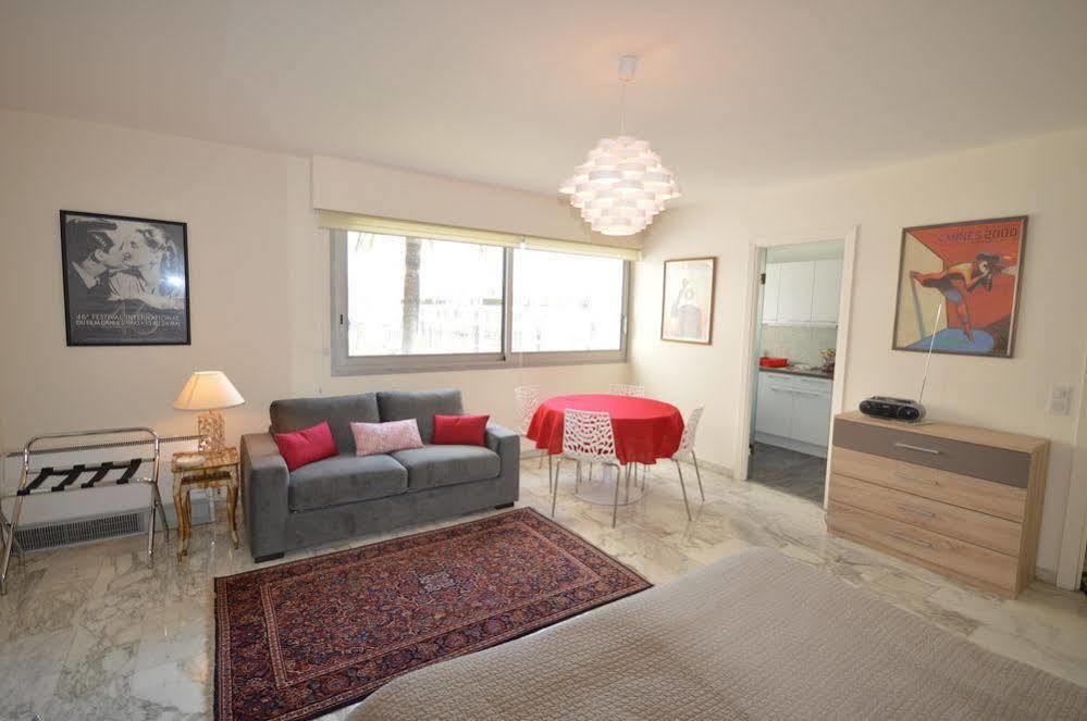 Riviera Vip Forville-Stanislas Cannes Extérieur photo